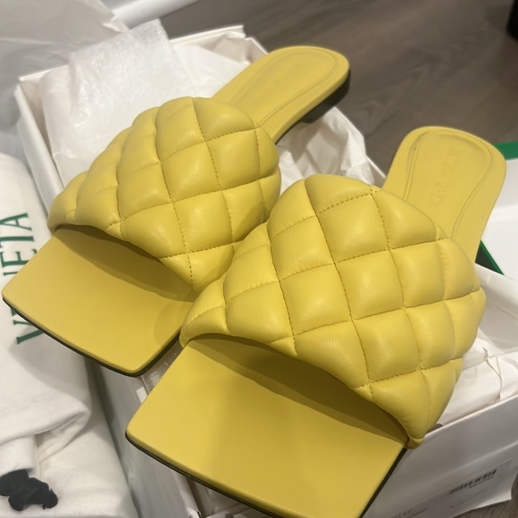 Rubber sole leather sandal - Picture 5 of 8